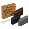 Drei Stapel Vogelabwehr Spikes in Braun Schwarz und Grau stehen neben einer Verpackung und weißen Kabelbindern. Das Set umfasst 20 Elemente mit insgesamt 5.24 Metern Länge. Auf der Verpackung steht "STAHLIA. Entdecke unsere Welt. 20 Stück. 5,24 Meter. Vogelabwehr System. Premium Line. Deutsche Marke."
